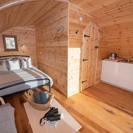 Glamping Pod 5 Shelter Nyaraló